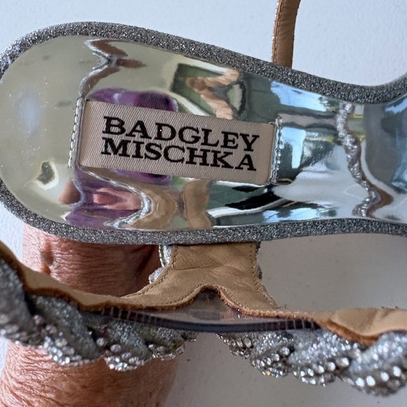 Badgley Mischka Fennel Silver Cocktail Heels Braided Size 8 Formal Elegant Gala - Picture 2 of 8